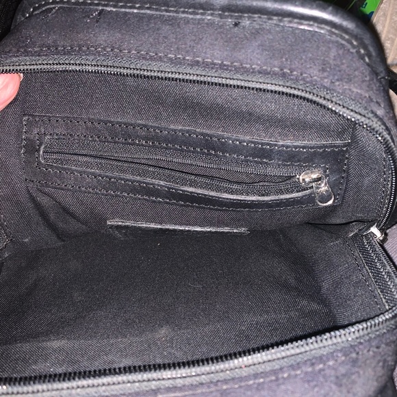 Chic and Timeless: Coach Black Fabric and Leather Trim Backpack - NWOT - Picture 4 of 6